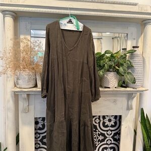7 For All Mankind Olive V-Neck Midi Tiered Dress